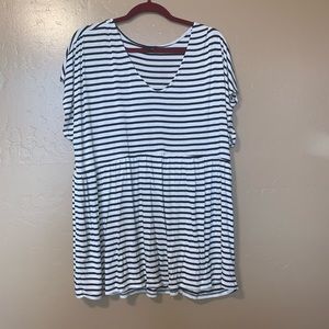 Torrid 3X black white strip babydoll shirt
